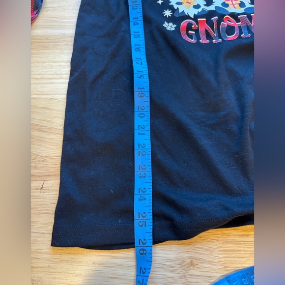 Christmas Graphic Top Large. Black Sequins Sleeve Plaid Hoiday Shirt - Picture 5 of 8